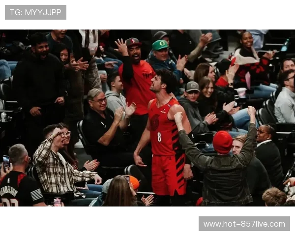 开拓者年轻阵容防守经验不足 霍勒迪单核带队进攻负担过重